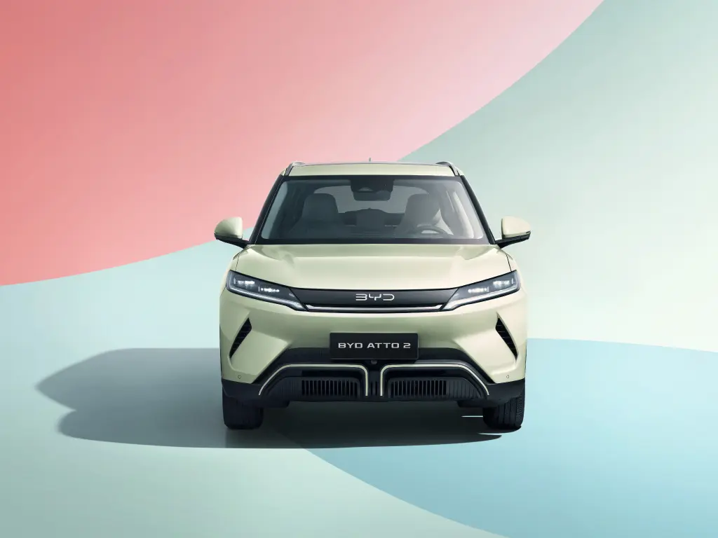 BYD Atto 2 nhìn từ trước