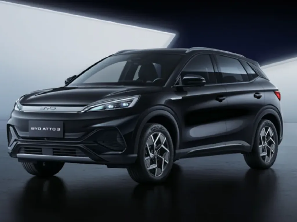 BYD Atto 3 nhìn nghiêng thân xe