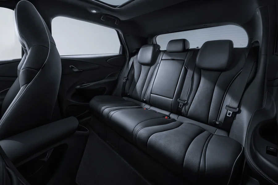 Không gian rộng nhất phân khúc — BYD Dolphin