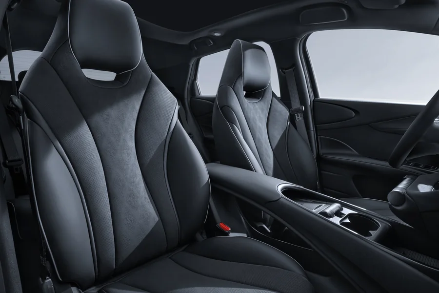 Ghế chỉnh điện hai bên — BYD Dolphin