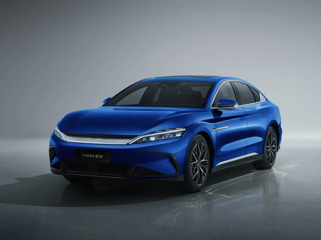 BYD Han nhìn nghiêng thân xe