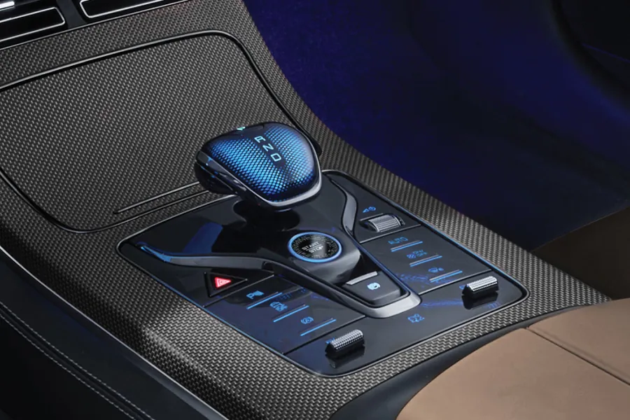 Hiệu năng 4 bánh · 509 HP — BYD Han