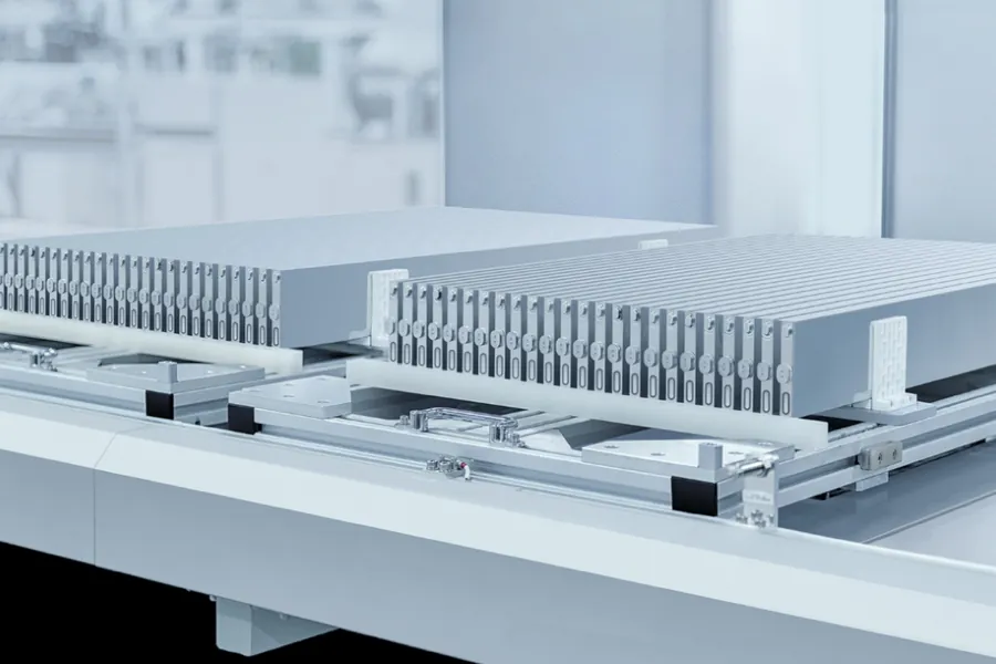 Pin Blade LFP 55,4 kWh — BYD M6