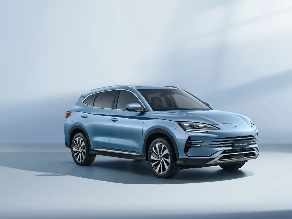 BYD Sealion 6 nhìn nghiêng thân xe